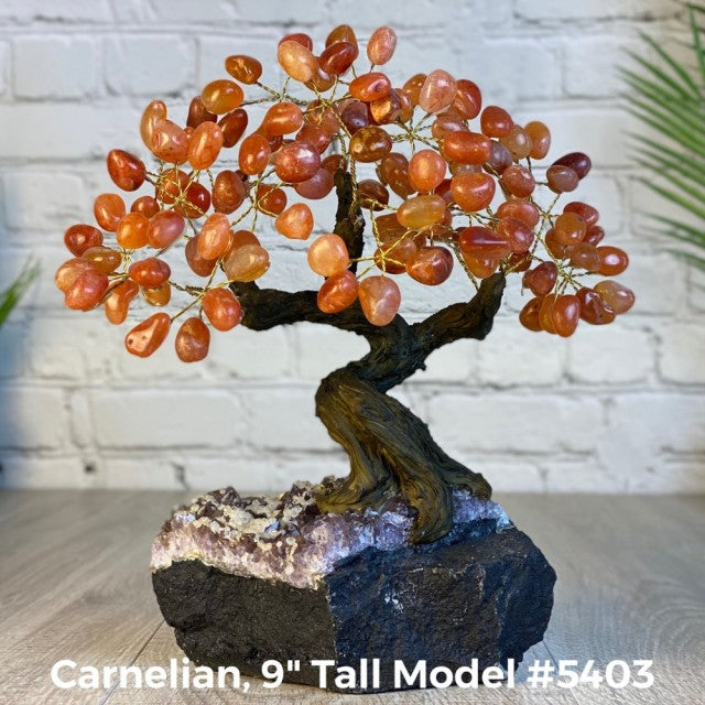 Vakre og eksklusive Feng Shui - Bonsai Lykketrær m/ ekte krystaller og Ametyst Clusterfot, ca. 22cm høy, Karneol, 2.5kg
