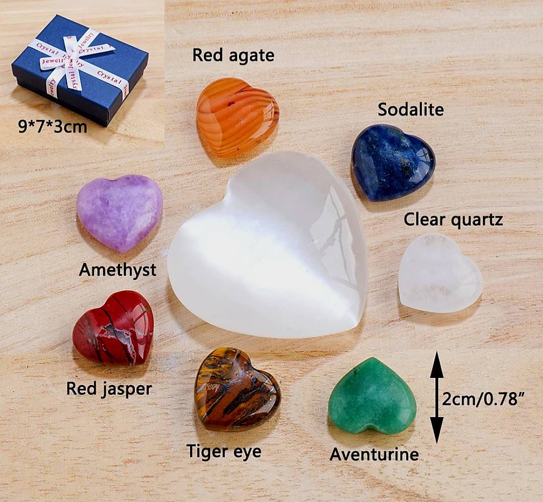 Chakra Heart Sett m/ 50mm Clear Quartz Heart +  7 pcs 20mm Chakra Hearts