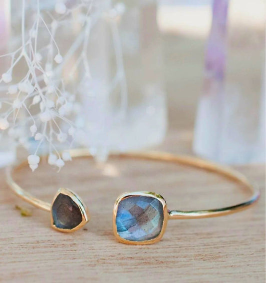 CILA Design Armbånd w/ Labradorite, Gold Electroplated