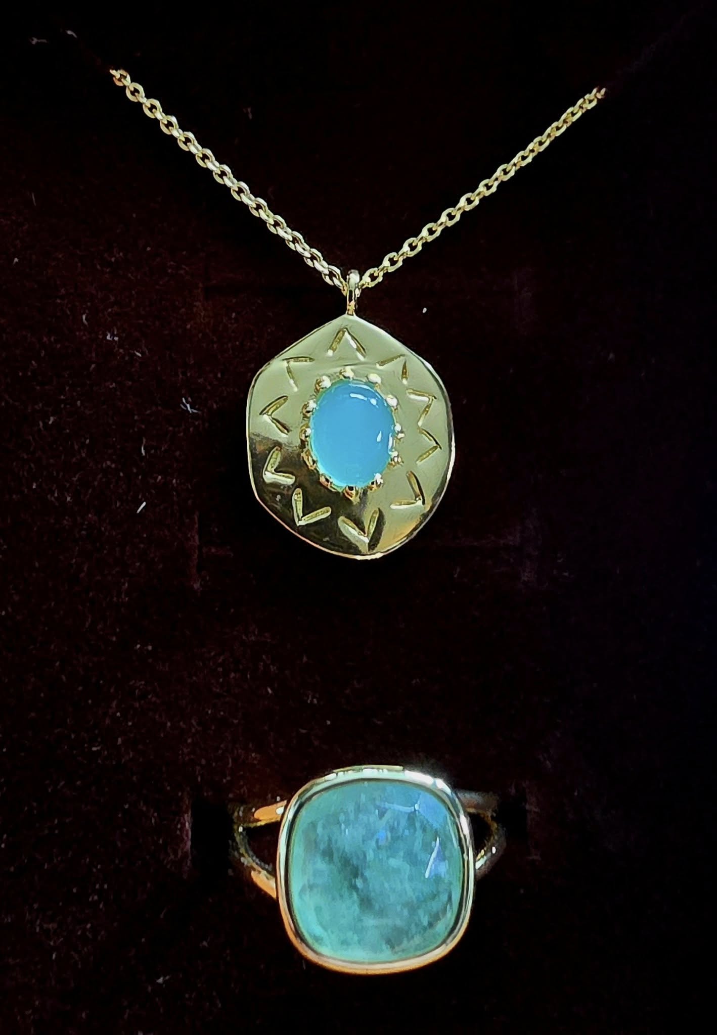 KAMPANJE NATURAL STONE JEWELRY PACK ( CILA 18K Goldplated Medalion Necklace + MICCI Design Ring w/Natural Stone )