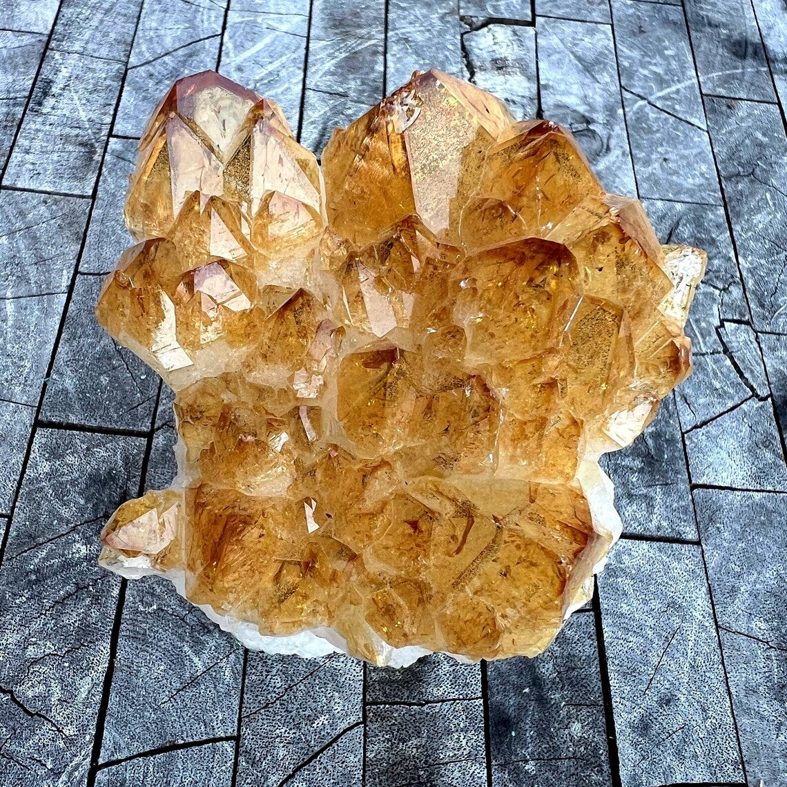 Superflott og vakker Brazilian Citrine ( Heated ) Cluster, ca 500gram