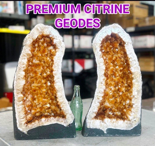 Tall Citrine Geode PAIR / Inntil 40% OFF - Crystal Cluster Druzy Premium Grade 17kg each H45xW25xD13cm, 34KG ( Pair )