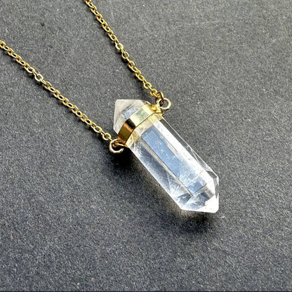 Clear Quartz kjede m/ spissanheng, Goldplated