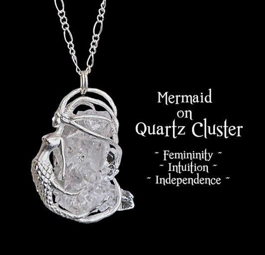 Nye, hÅndlagede Mermaid on Quartz Cluster Anheng m/kjede ( Feminity, Intuition, Independence) , Silverplated..