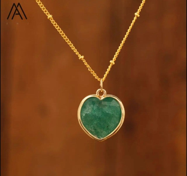 Small Hearts Designkjede 16x16mm - Gold Electroplated -  Green Strawberry Quartz