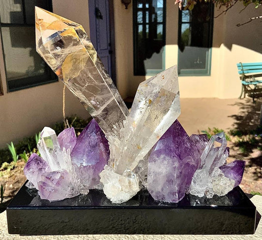 Fantastisk håndlaget QUARTZ CRYSTAL Lysdekorasjon -“ HIGHER CLARITY ” - Vario Color Led Lightning