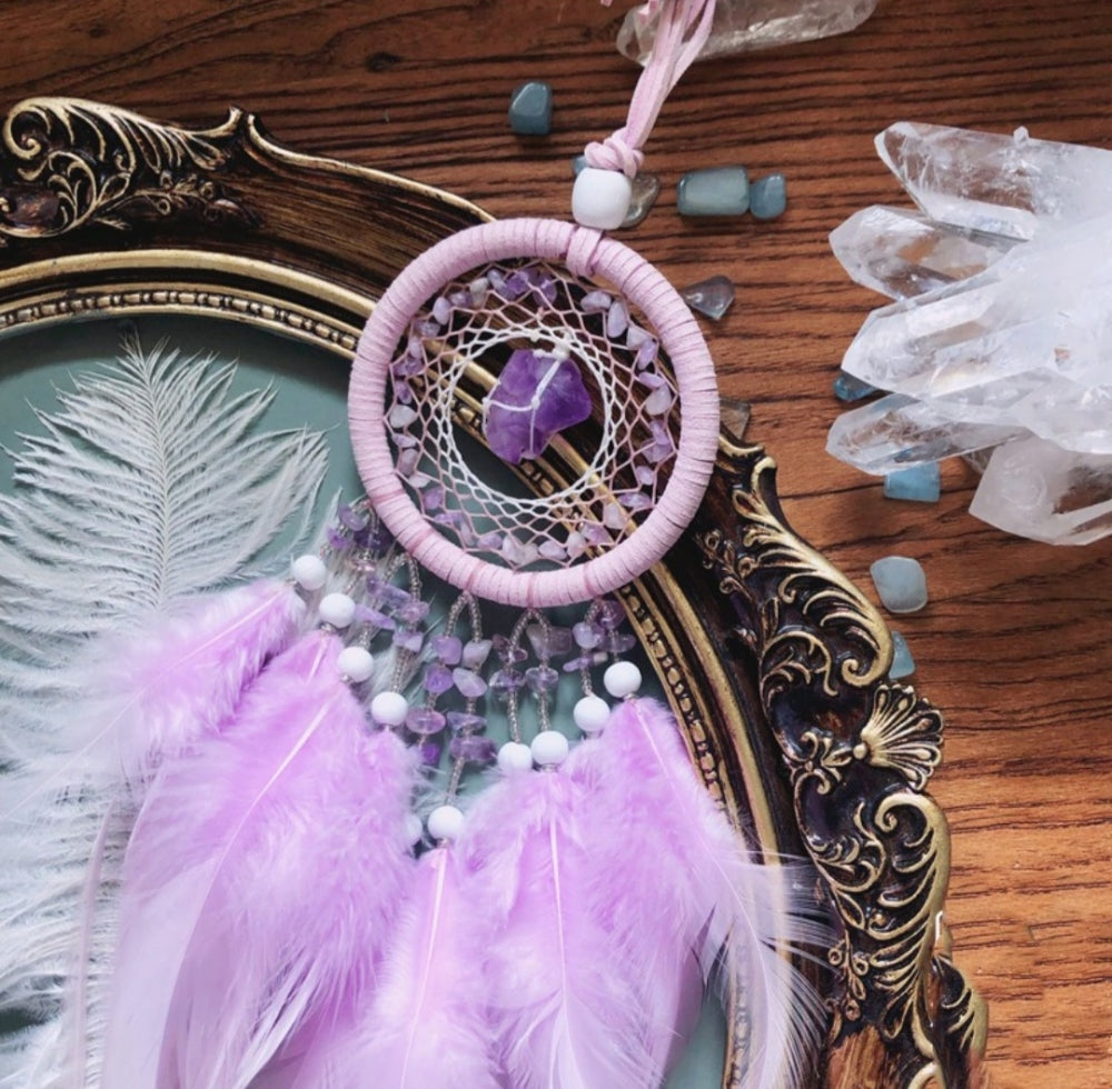 Vakker Midi Indian Drømmefanger og Ametyst Krystalldesign, 8x30cm