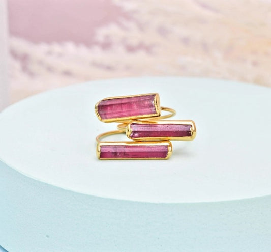Ny, hÅndlaget rustik RÅ Rosa Turmalin " Baguette " Stone Rosegull Ring