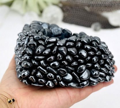 Stor, hÅndlaget Hjerteformet Hematite Cluster krystalldekorasjon fra Brasil, 15cm, 1.4kg