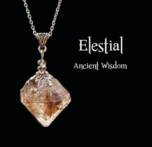 Nye, hÅndlagede Elestial Quartz ( Ancient Wisdom ) RÅkrystall Anheng m/kjede, Silverplated..