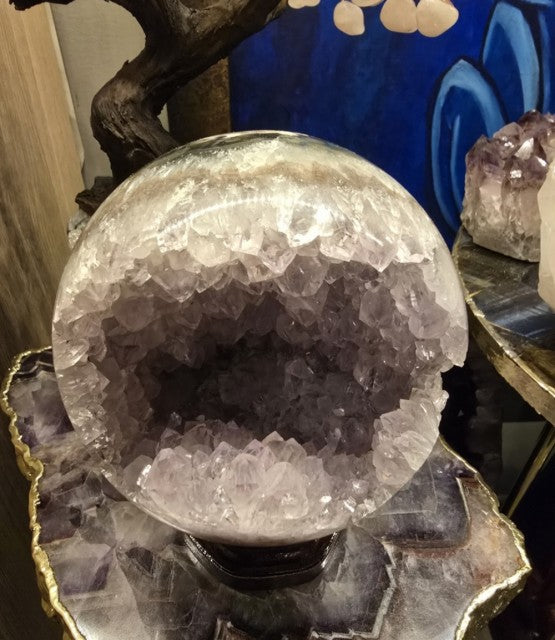 AAA+ BIG Premium Quality Uruguay Amethyst and Agate Geode Sphere, ca. 12cm - 1.7kg