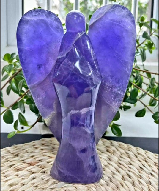 Ekstra stor og vakker Lilla Fluoritt Engel, ca 15cm