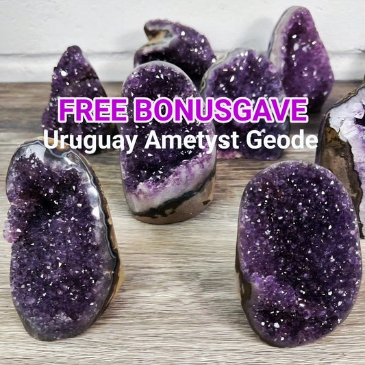 FREE BONUSPAKKE 6 v/Kjøp * Kr. 3500,- etter rabatt ( 1 stk. World Class Uruguay Amethyst Geode )