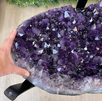 Extra Plus Brazilian Amethyst Geode SOFA Table Metal Frame Table w/Druzy big Cluster, ca. 72kg m/ramme - 55x36x21cm Stone