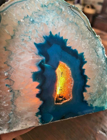 Supervakker XL Agat Geode Telys borddekorasjon, Aqua Blue - 24k Gold Electroplated