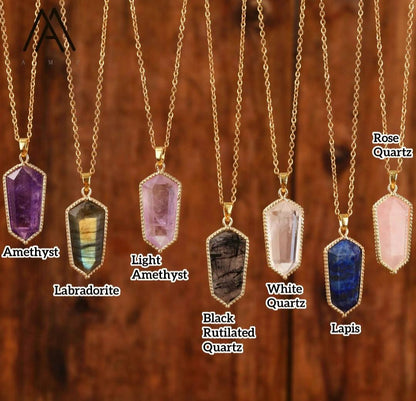 Nye MICCI Design Hexagon Labradorite 25x12mm Point Anheng m/kjede, Gold Electroplated