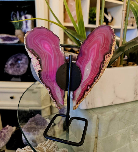 Unique XL Pink Agate Brazilian Butterfly w/Stand, 17.5cm x 13cm