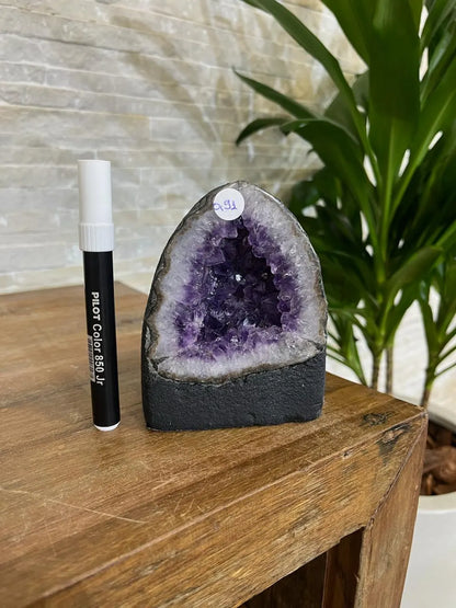 KAMPANJE / Mini Amethyst Cathedrals*** Natural Crystal Geodes, ca. 1 - 1.3kg / 12 - 14cm