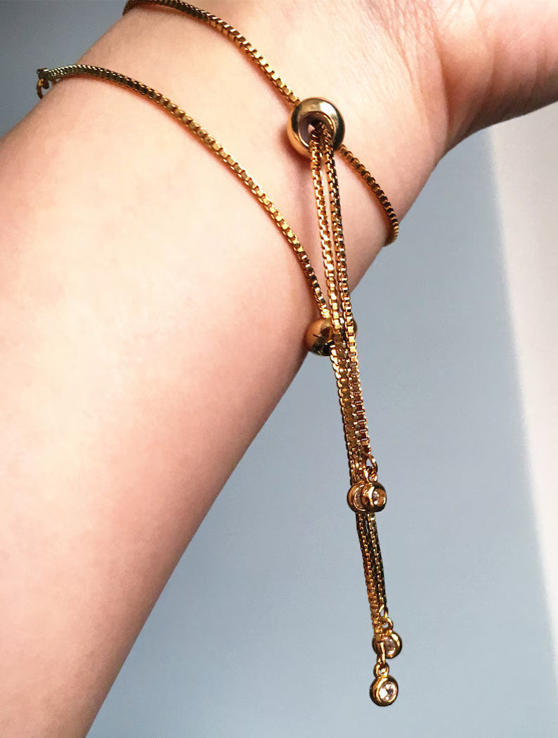 Nye MICCI Design Petit Armbånd, Gold Electroplated m/justerbar lenke, oval sten - Aquamarine