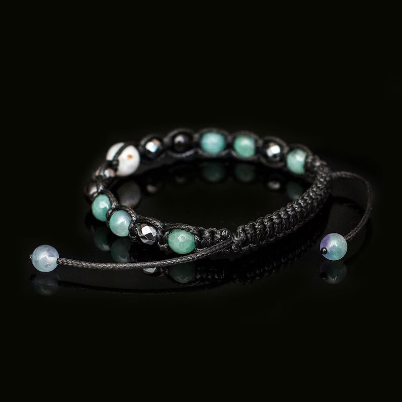 Månedens Utvalgte / Handmade Trendy og Exclusivt Shambhala Armbånd, Moonstone, Green Agate, Hematite gemstones