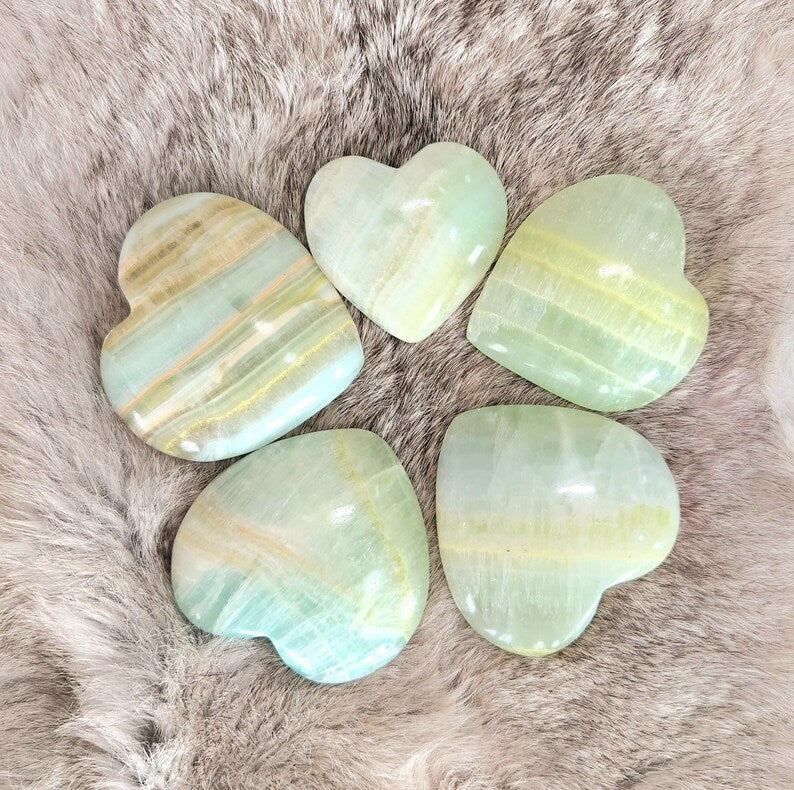 Stort og flott Carribean Calcite Green banded ( mønstert ) Pistachio Hjertesten , XL ca. 65 - 70mm
