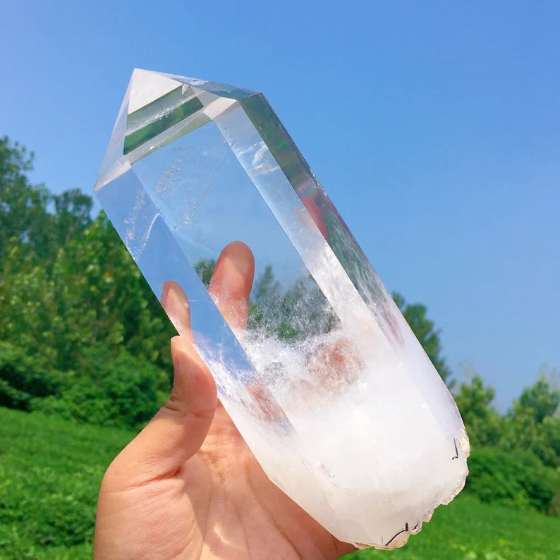 XXL Clear / White Quartz Tower i AA Kvalitet, ca 2kg, 20 - 25cm
