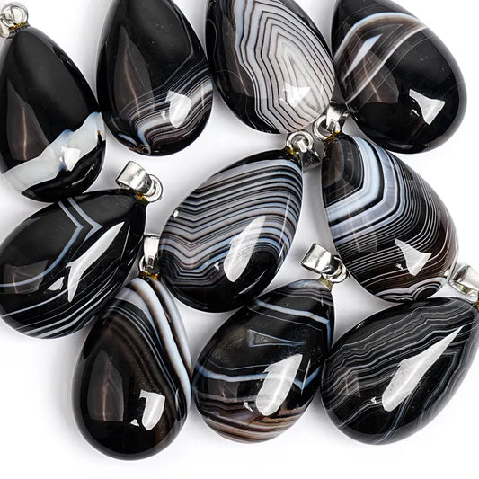Nye Brazilian AGATE Teardrop - anheng m/ Silverplated Kjede, Black &amp; white - 30mm