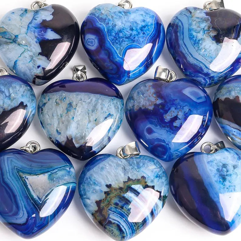 Nye Brazilian AGATE Hjerteanheng m/ Silverplated Kjede, Blue, 30mm