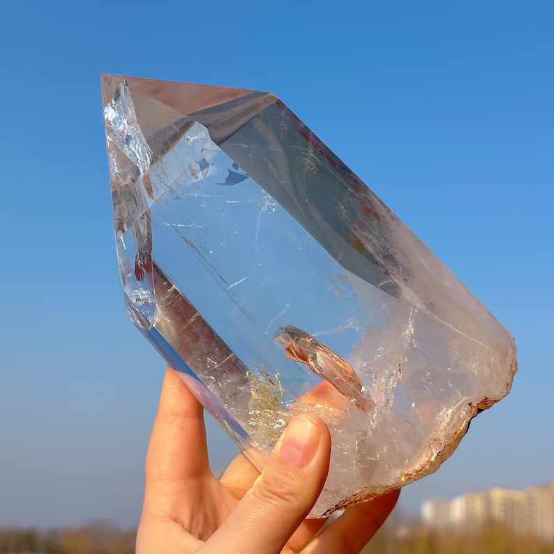 XXL Clear / White Quartz Tower i AA Kvalitet, ca 3.5 - 4kg, 30cm