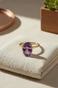Vakker og Mareshia "Solitaire" enstens 10x8mm Ametyst Ring, Gold Vermeil ( 925s Silver )