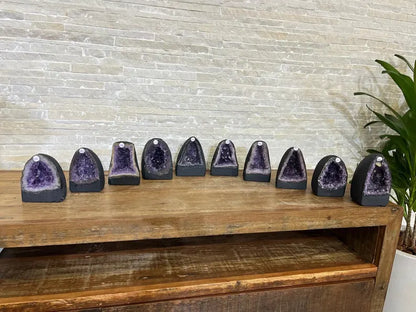 KAMPANJE / Mini Amethyst Cathedrals*** Natural Crystal Geodes, ca. 1 - 1.3kg / 12 - 14cm
