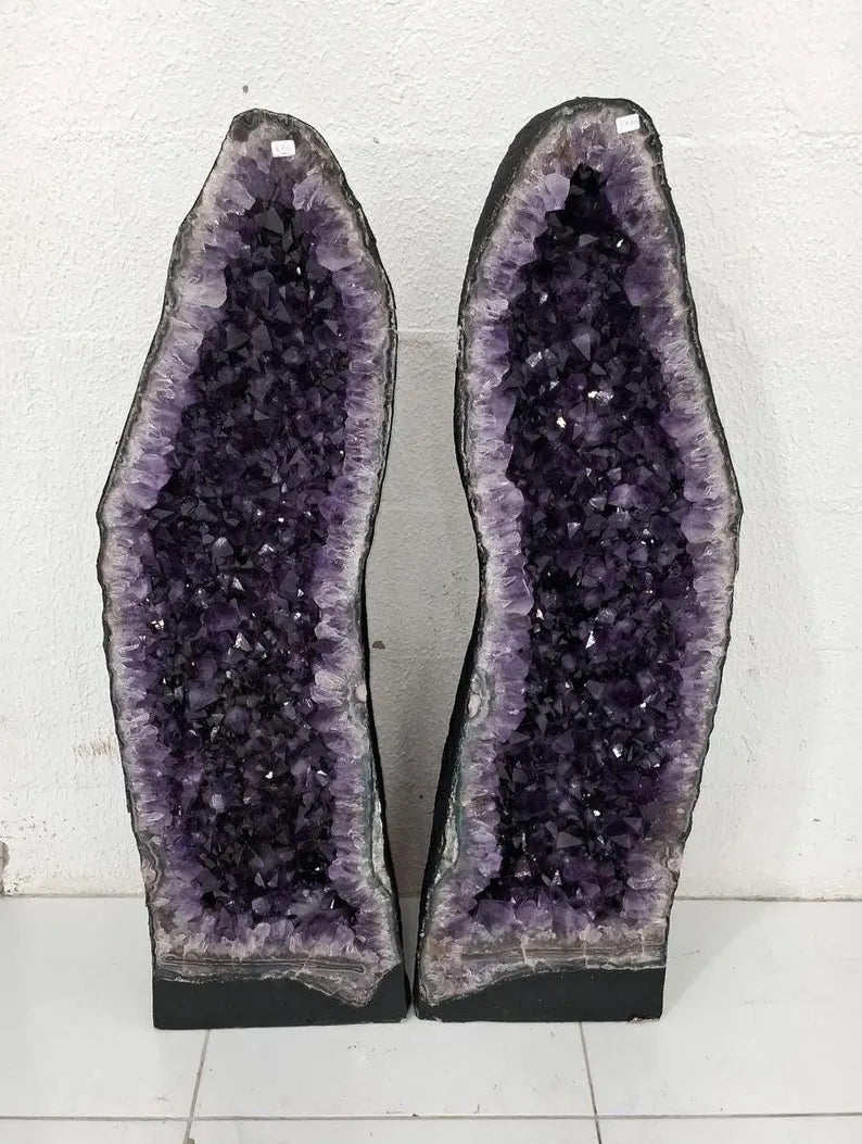 KAMPANJE HIGH QUALITY PREMIUM AMETYST GEODEPAR - Inntil 40% OFF + Fri Frakt - 102cm - 120Kg Totalt ( 67 + 53kg ) mined in Brazil