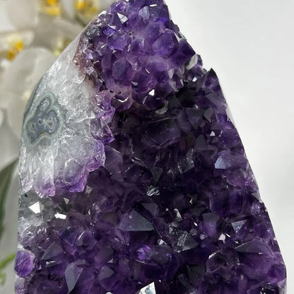 Large Amethyst Cluster on Metal Stand with Super Shinny Crystals - MWS2736, 2.7kg - 25x12x11cm