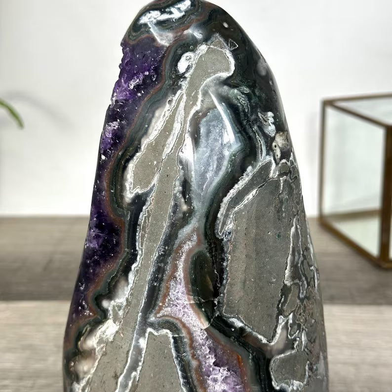 Amethyst Cathedral for Home Decor, Self Standing Amethyst, 8,3 in Tall Amethyst Stone | CBP1234, 21x12x15cm
