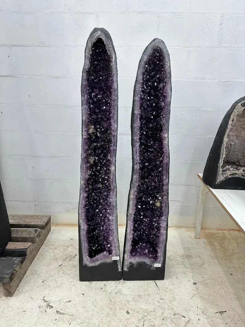 KAMPANJE HIGH QUALITY PREMIUM AMETYST GEODEPAR - Inntil 40% OFF + Fri Frakt - 139cm - 134cm Høye - 155Kg Totalt ( 77+77kg ) mined in Brazil