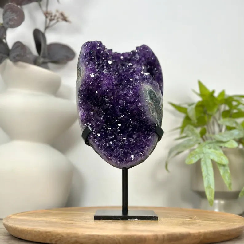 Premium Quality Amethyst Crystal Cluster – Natural Specimen on Stand - MWS3057, 2.1kg - 23x11x9cm