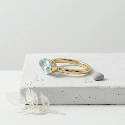 Vakker Mareshia "Solitaire" Marquise Cut Aquamarine Ring ( Lab Created) Designring, Gold Vermeil ( 925s Silver )