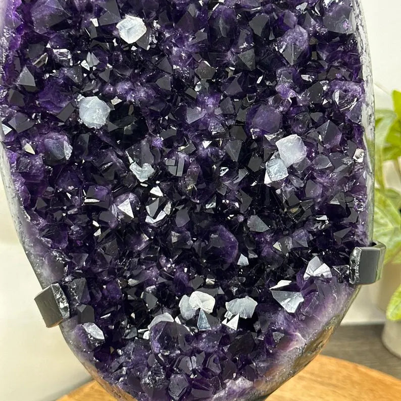 Huge Natural Amethyst Geode with Deep Purple Large Crystals - MWS3080, 5.5kg - 35x17x13cm