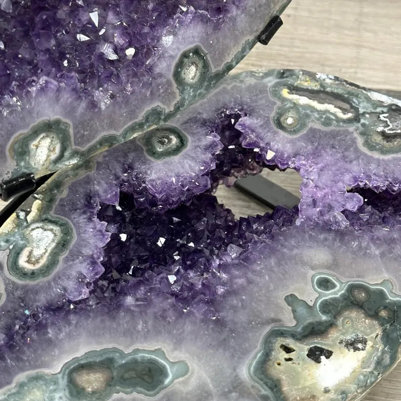 Large Amethyst & Green Jasper Jewelry Box on Metal Stand - MWS2993, 6.7kg - 29x26x19cm