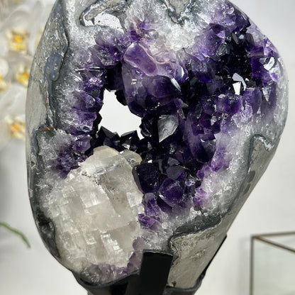 Large Top Grade Amethyst Geode with Calcite Crystal Inclusion - MWS2963, 20.5x16.5 - 3KG