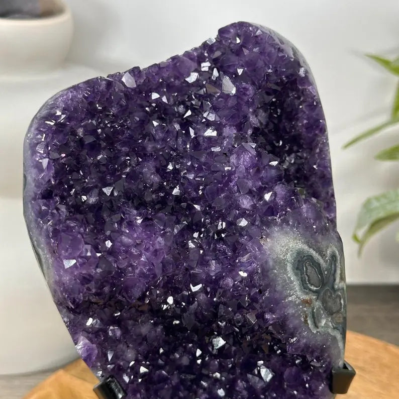 Premium Quality Amethyst Crystal Cluster – Natural Specimen on Stand - MWS3057, 2.1kg - 23x11x9cm