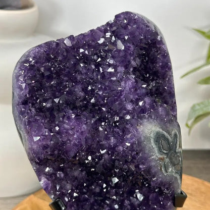 Premium Quality Amethyst Crystal Cluster – Natural Specimen on Stand - MWS3057, 2.1kg - 23x11x9cm