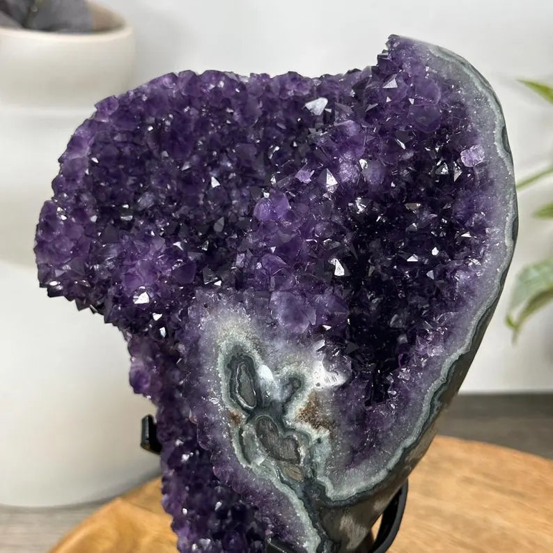 Premium Quality Amethyst Crystal Cluster – Natural Specimen on Stand - MWS3057, 2.1kg - 23x11x9cm