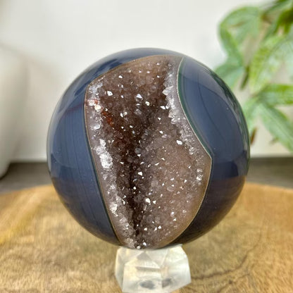 Banded Agate &amp; Druzy Sphere Geode with Crystal Formation - SPH0226, 80mm