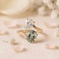 Ny og vakker "Toi et Moi" Ring - 14k Gold ( 925s Silver ) Pear Moissanite & Green Amethyst ( Lab Created ) Double Stone