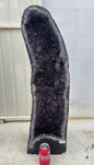 MÅNEDENS UTVALGTE 89cm - 46KG/ Amethyst Geode, Inntil 40% OFF - Premium Queen Grade inkl. Fri Frakt