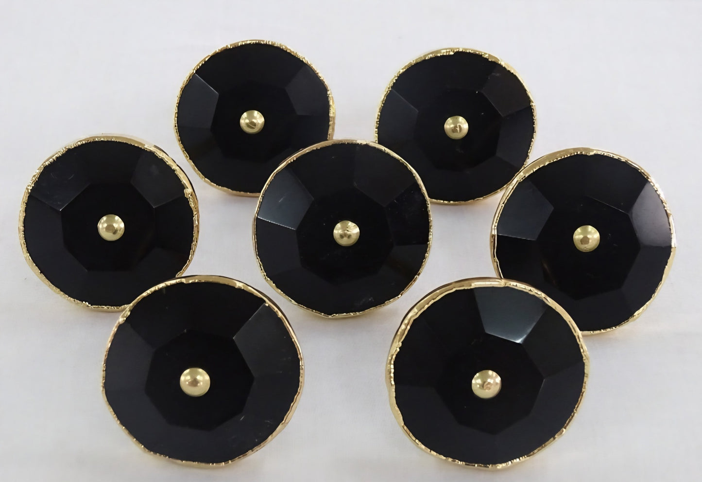 Vakre, sorte Obsidian Gold Electroplated knotter , 6 pack, 50x50mm