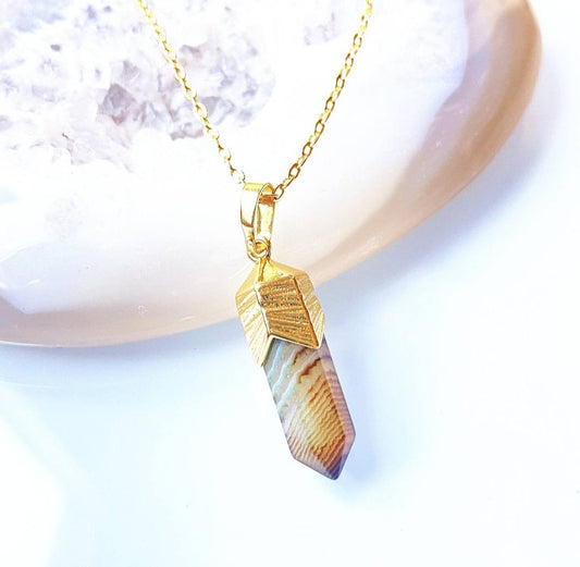 Nye, vakre Petite Lace Agate Druzy Point Spissanheng m/kjede, Gold Electroplated, 24x7mm