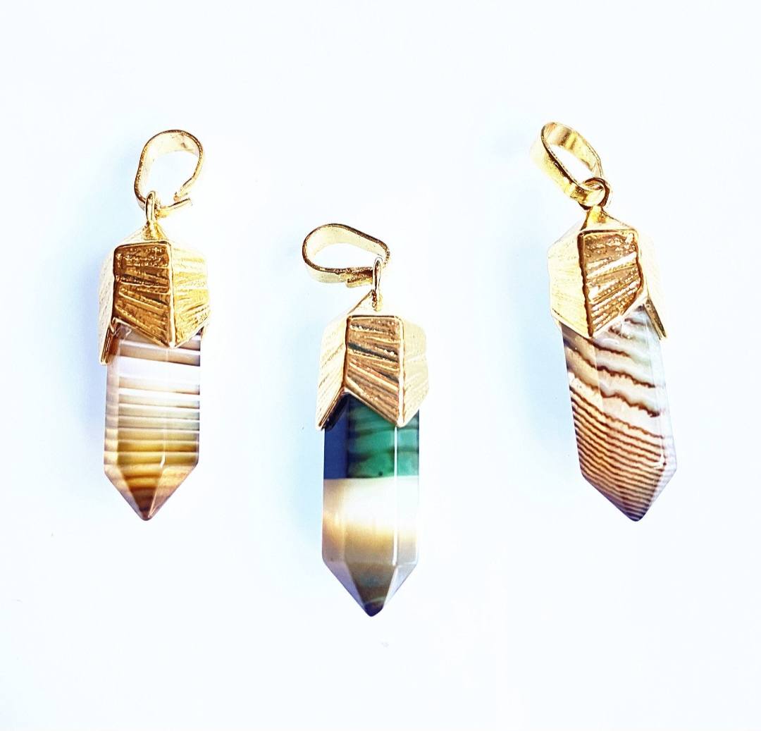 Nye, vakre Petite Lace Agate Druzy Point Spissanheng m/kjede, Gold Electroplated, 24x7mm