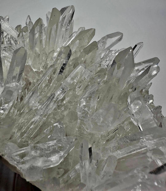 OM ARKANSAS LEMUR QUARTZ